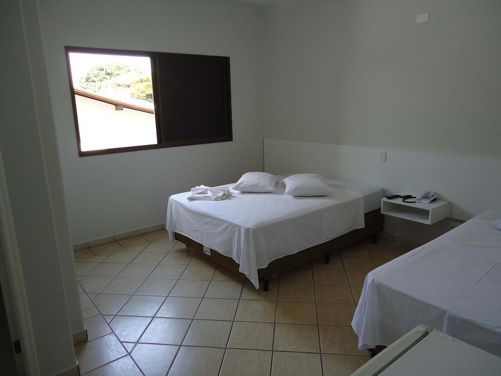 Big Executive Hotel Araguari Δωμάτιο φωτογραφία